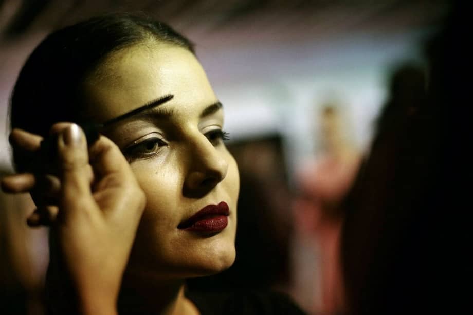 Las venezolanas, japonesas y británicas fueron las mujeres que más gastaron en maquillaje en 2014. / Archivo EFE