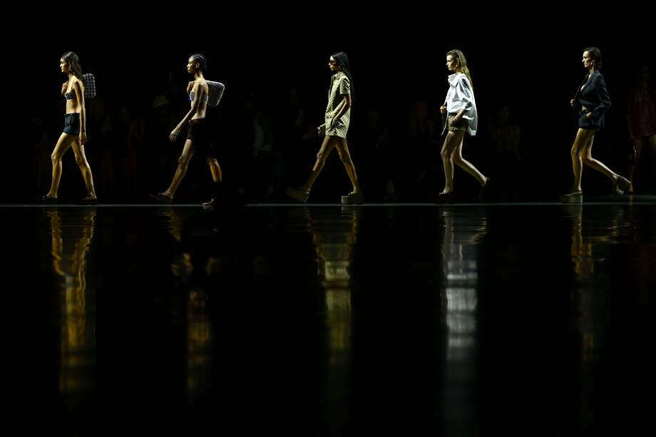 Desfile de Gucci en la Semana de la Moda de Milán. / AFP