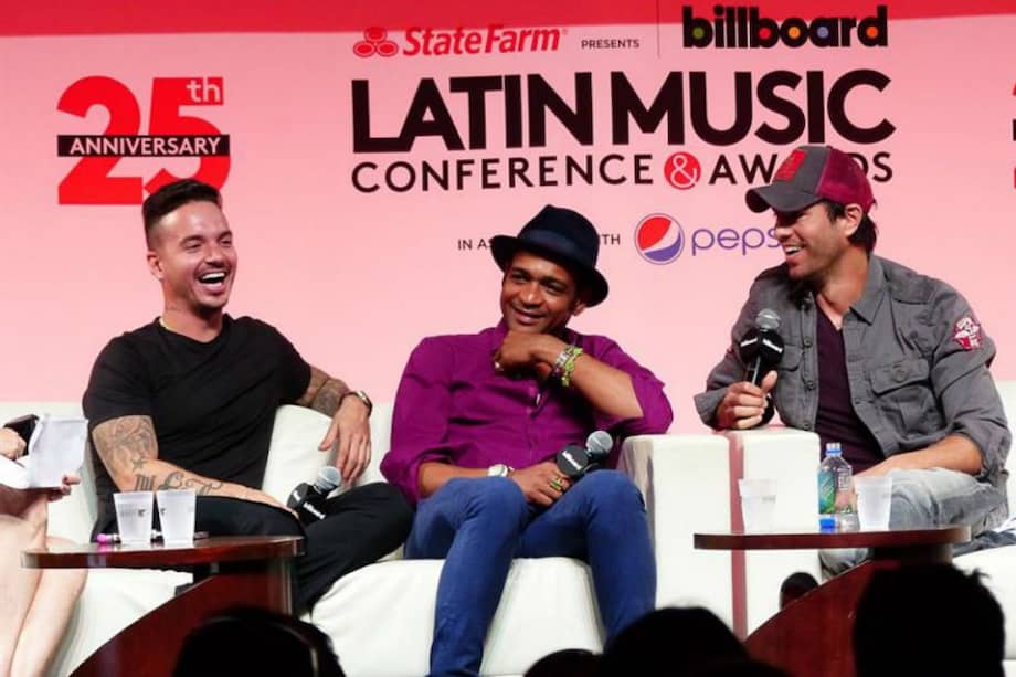 Los cantantes, el colombiano J Balvin, el cubano Descemer Bueno y el español Enrique Iglesias