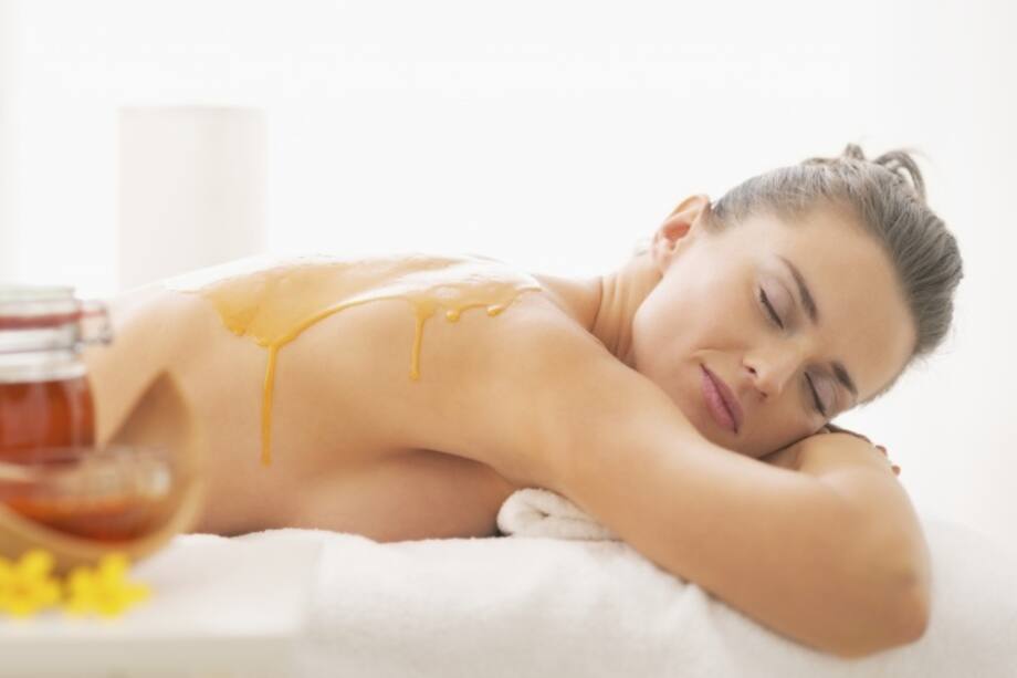 Cinco trucos de belleza a base de miel