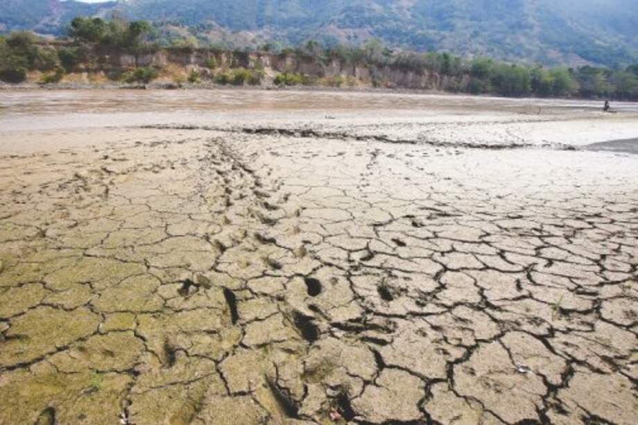 El acuerdo sobre cambio climático fue adoptado por 195 países en diciembre de 2015 en París. / Archivo