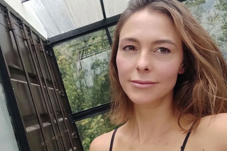 Actriz Fiona Horsey habla del peligro que corre en su casa por posible derrumbe