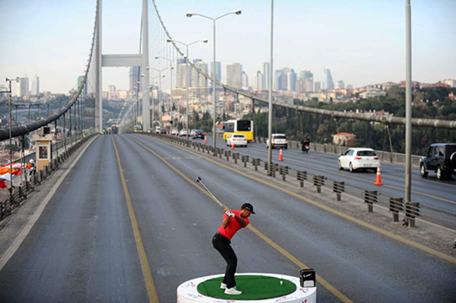 Tiger Woods y un tiro que unió a Asia y a Europa