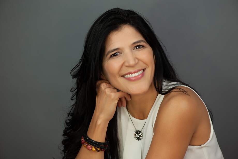 En 2019, Sandra Quintero se convierte en autora Amazon BestSeller Internacional con su libro "Sueña en Grande & Actúa Consecuentemente".