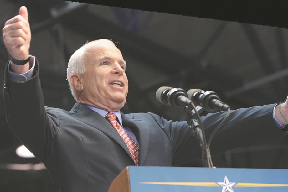 El también senador de Arizona denunció en particular la actitud "incoherente" o incluso "hipócrita" de la administración Trump en relación con la libertad de prensa. / AFP