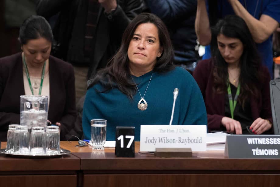 Jody Wilson-Raybould, exministra de Defensa de Canadá, y quien desató el escándalo que hoy envuelve a Justin Trudeau. / AFP