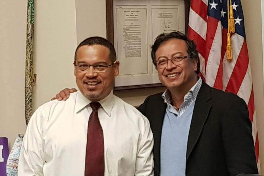 Twitter: @petrogustavo