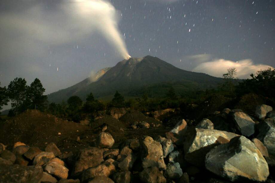 Mount Sinabung en erupción. Indonesia, 2010 / Wendy / Flickr