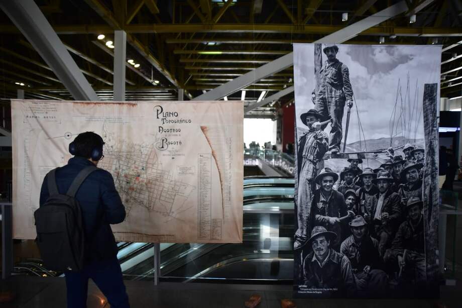 Academia, funcionarios públicos y ciudadanía se reunieron en el centro de convenciones Ágora.