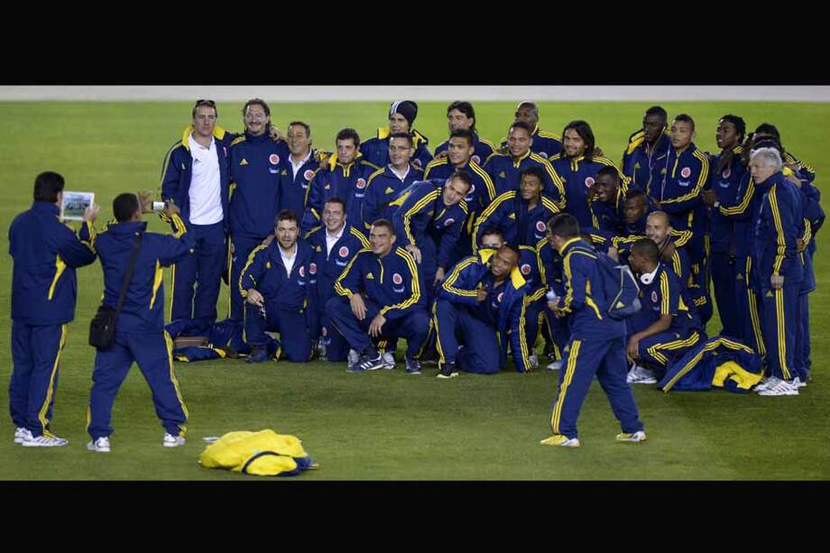 Los integrantes de la selección nacional hicieron el reconocimiento del terreno del estadio Monumental, la casa del River Plate. /AFP