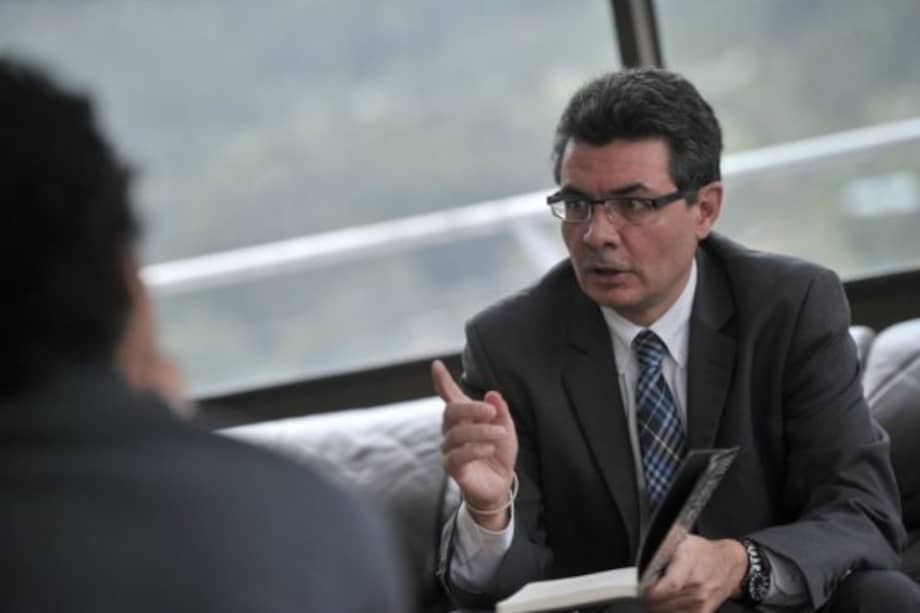 Esperamos que el Congreso respalde la propuesta del ministro de Salud, Alejandro Gaviria, de subir impuestos al tabaco. / Luís Ángel - El Espectador