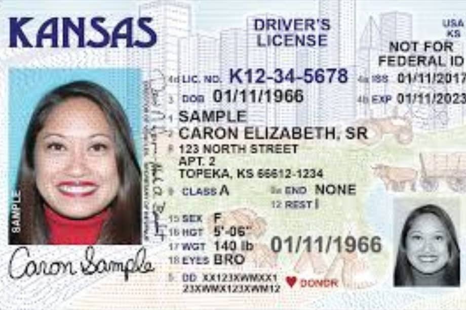 La licencia de conducción en Kansas, Estados Unidos, tendría un diseño distintivo para los no ciudadanos.