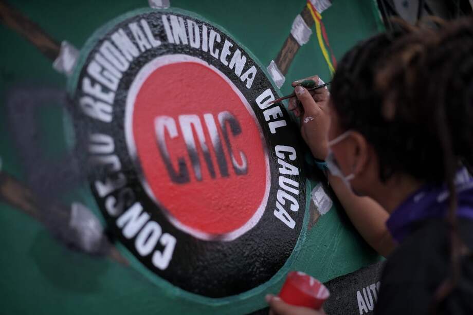 “No se puede hablar de diálogos con el gobierno nacional, mientras el presidente Iván Duque y su cúpula militar continúan ordenando disparar contra los jóvenes", se lee en el comunicado emitido por el CRIC