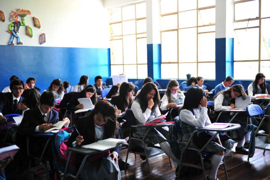 Los 53 colegios contratados beneficiarían a 73.000 niños y niñas.
/ Archivo El Espectador