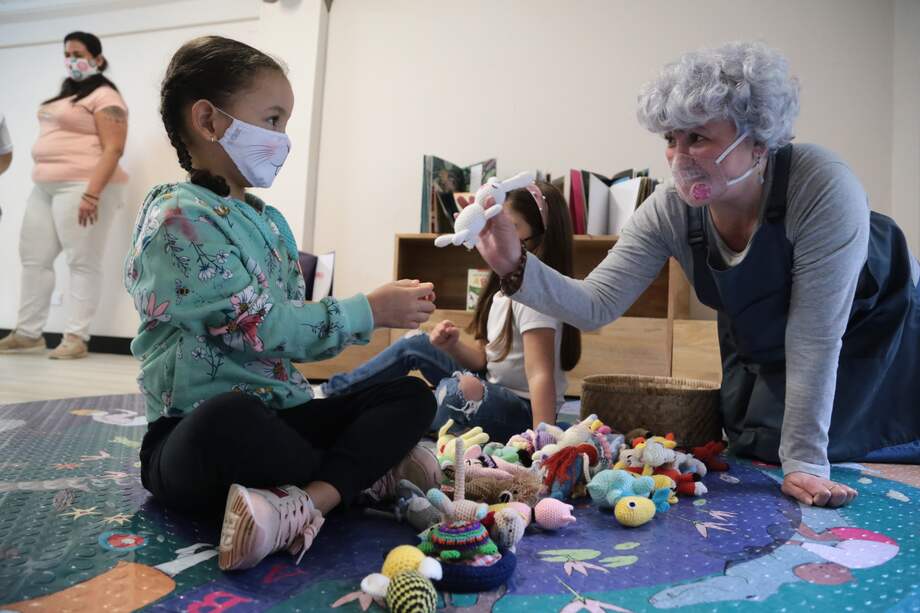 Diferentes propuestas como una educación basada en el arte, el cuerpo, el inglés y la tecnología son las propuestas de los colegios Comfama.