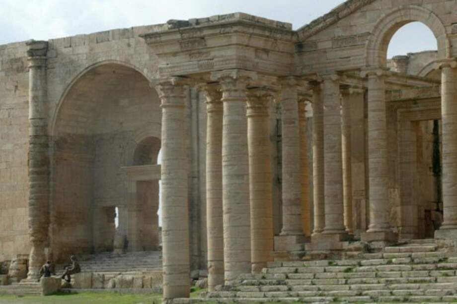 Construida entre los siglos II y III antes de Cristo, Hatra (norte de Irak) fue catalogada como Patrimonio Mundial de la Humanidad por la Unesco en 1985. / EFE
