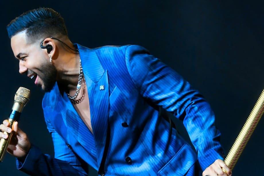 El gesto de Romeo Santos con este policía y fanático suyo fue aplaudido en redes sociales