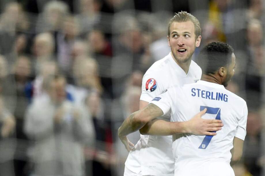 Harry Kane celebra su primer gol con la selección de Inglaterra. Foto: AFP