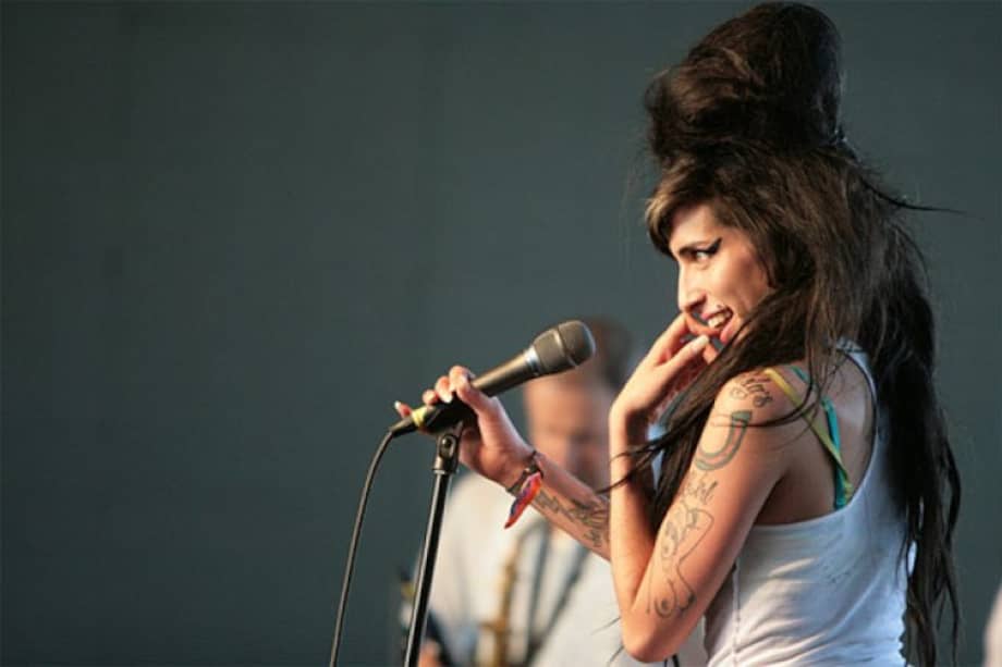 Amy Winehouse.