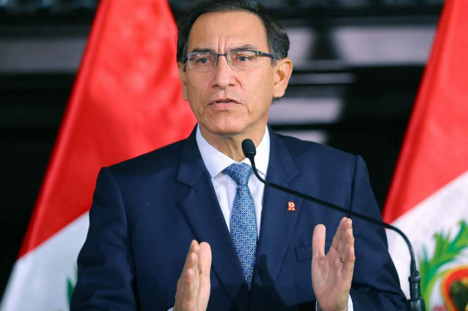 El presidente de Perú, Martín Vizcarra. / AFP