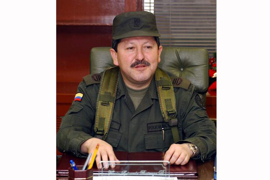 El general (r) Flavio Buitrago, hoy detenido por la Fiscalía. / Archivo - El Espectador