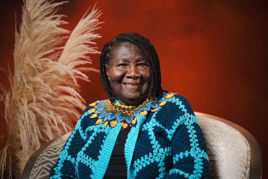 Mary Grueso es la primera mujer afrocolombiana miembro de la Academia Colombiana de la Lengua.