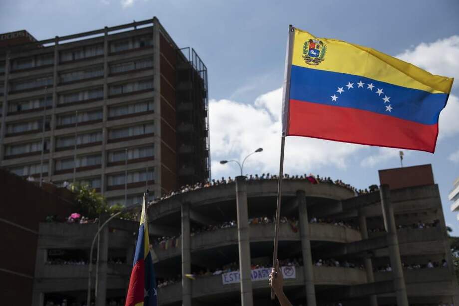 Venezuela acaba de confirmar sus dos primeros casos de coronavirus. / Bloomberg