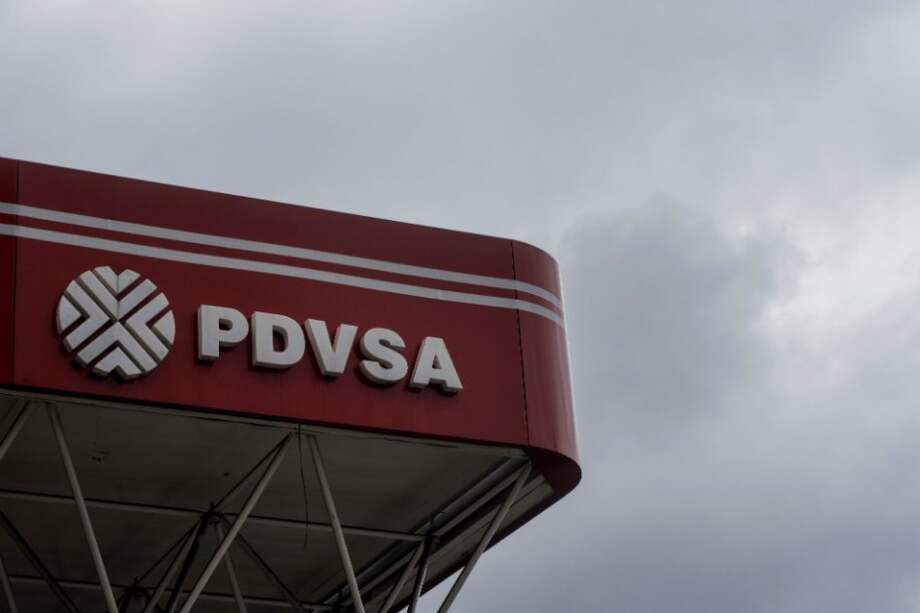 En la víspera otra agencia de calificación, Standard & Poor's, también había señalado un "default selectivo", y este miércoles la propia Fitch situó en esa misma situación a los papeles de la estatal venezolana PDVSA.
/ Bloomberg News
