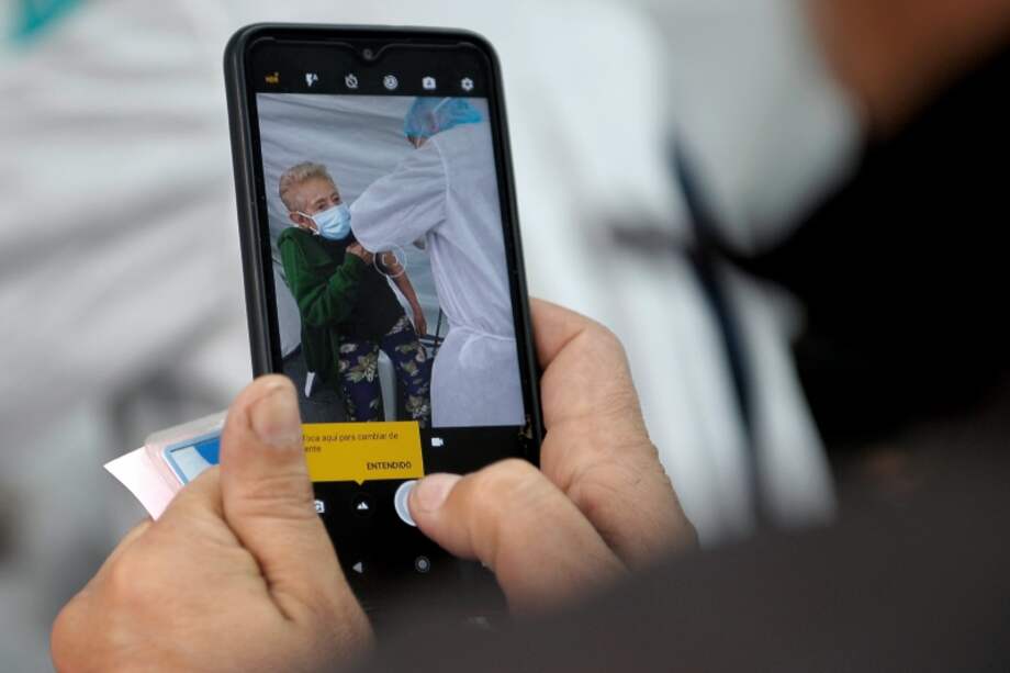 En esos sitios, todas las personas deben usar el tapabocas, evitar las aglomeraciones y mantener el distanciamiento social. / Natalia Pedraza