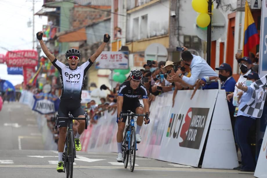 El ciclista de Ramiriquí se impuso en solitario en el municipio caldense.