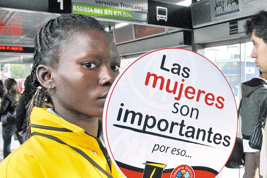 A convertir el transporte público en un sitio seguro para las mujeres