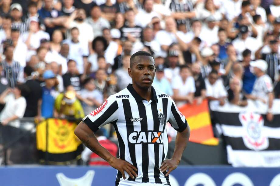 Robinho jugará en la Liga de Turquía. / AFP