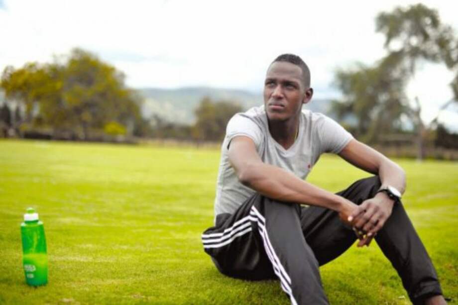 El defensa central caucano Yerry Mina ha sido uno de los mejores jugadores de Santa Fe durante este semestre. / Andrés Torres