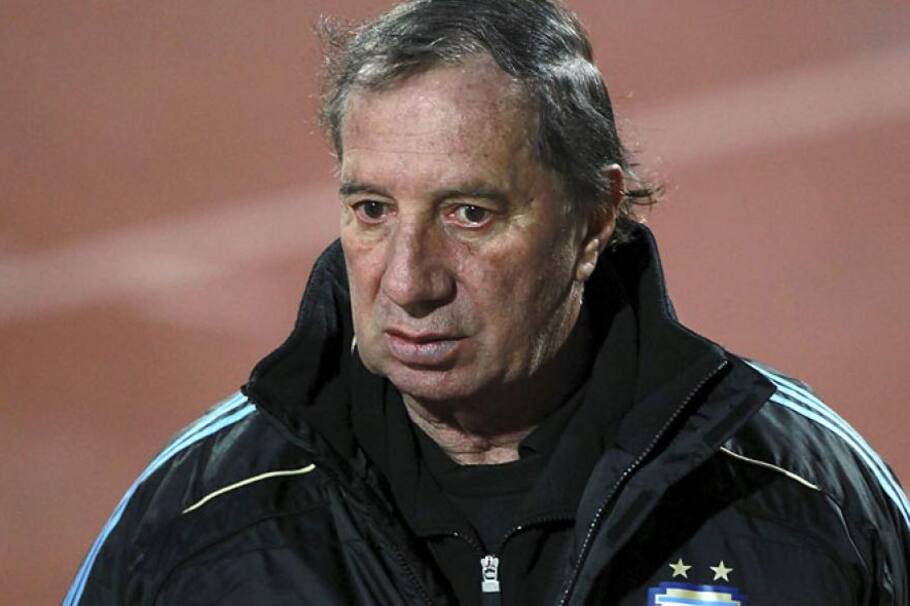 Carlos Bilardo, más allá de los alfileres