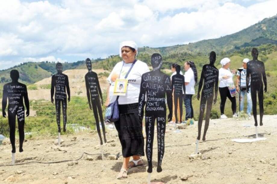 Este es el sector de excavación y búsqueda de cuerpos en La Escombrera, conocido como La Arenera. / Fotos: Luis Benavides