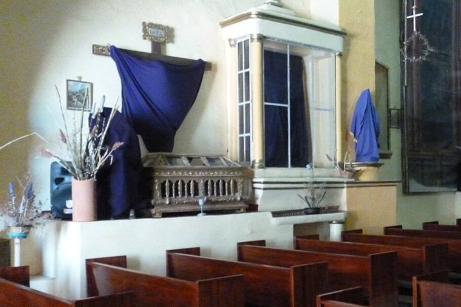 Los santos tapados son una de las tradiciones más curiosas en Semana Santa.