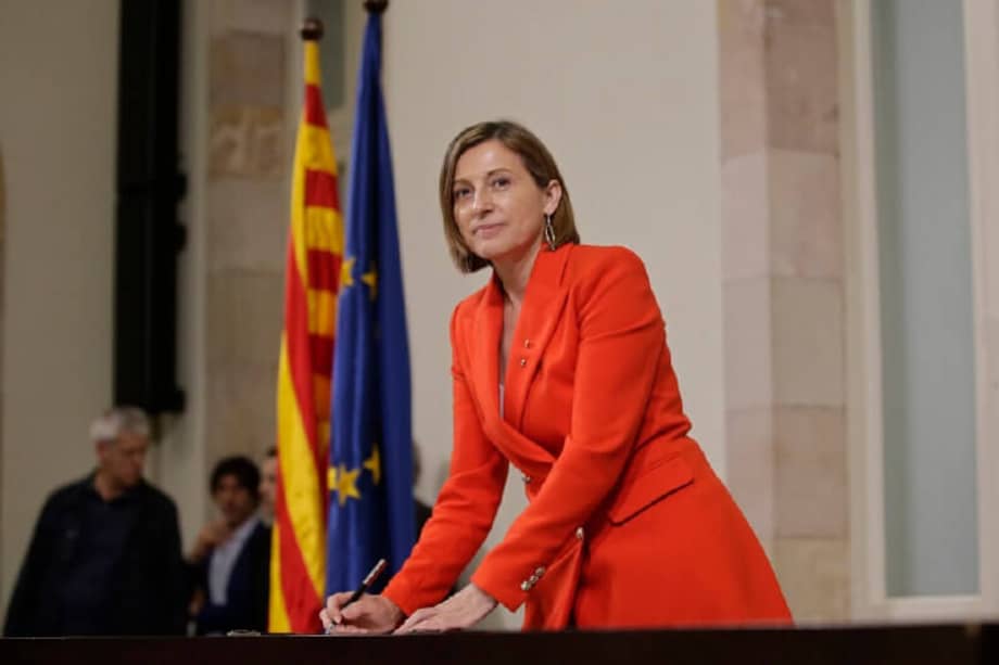 “¿Se puede hablar de todo o no en una democracia?”: Carme Forcadell