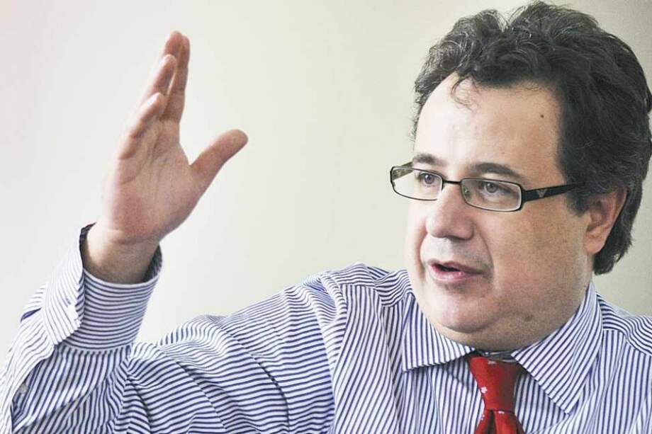 Gobierno reitera que economía de 2013 crecerá 4,8%