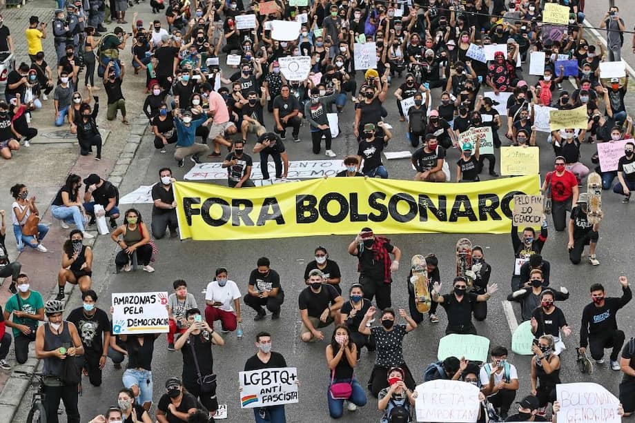El domingo pasado en Sao Paulo una multitud marchó en contra del Gobierno, que los tachó de “terroristas”.
