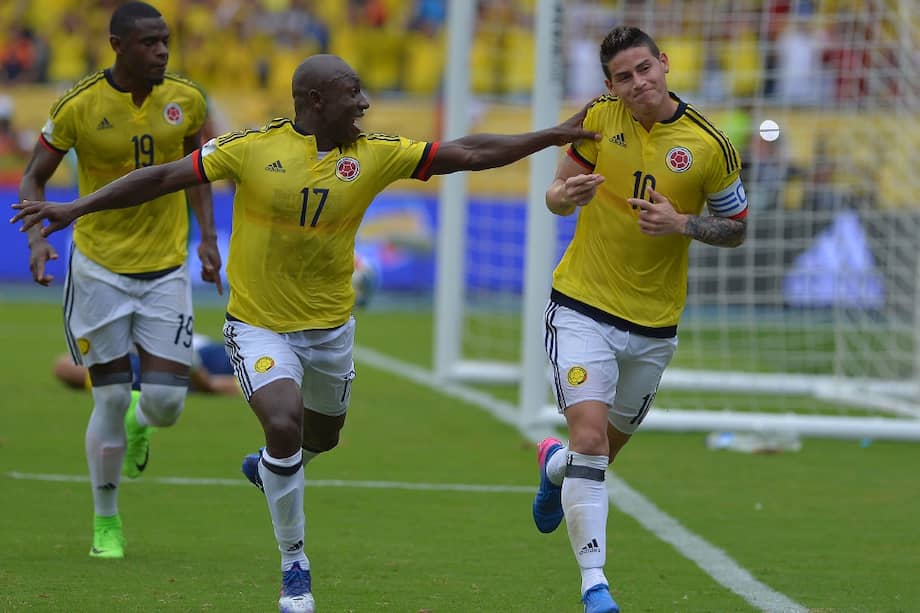 James Rodríguez celebra el tanto que le dio la victoria a la selección de Colombia sobre Bolivia, en el Metropolitano. / AFP