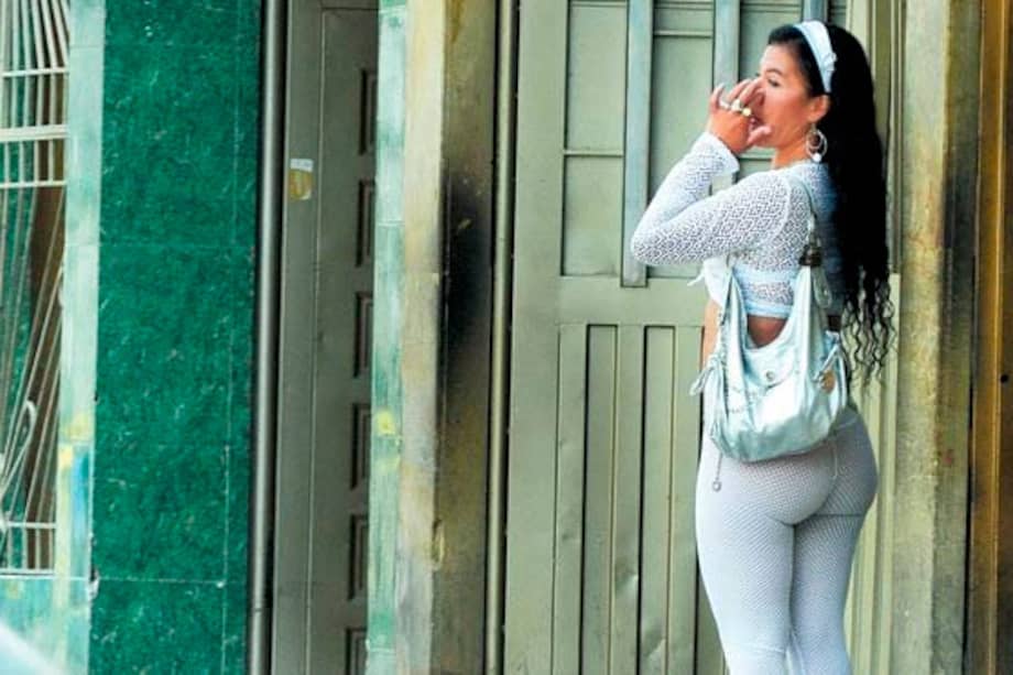 Fox News dice que funcionarios de Casa Blanca habrían estado con prostitutas en Cartagena