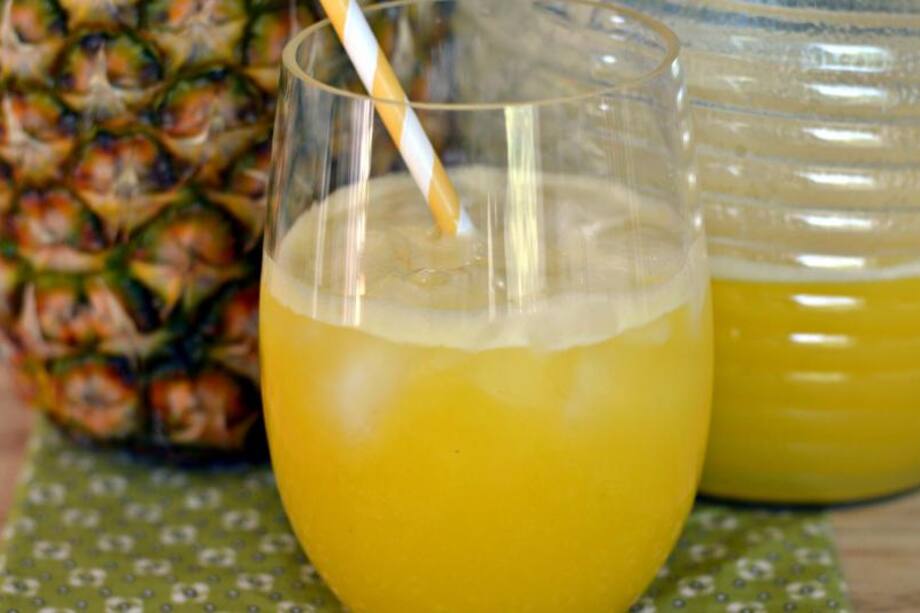 Jugo de pitaya y piña para la retención de líquidos