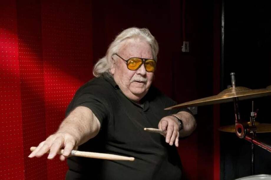 Lee Kerslake tocó la batería en bandas como las de Ozzy Osbourne y Uriah Heep.