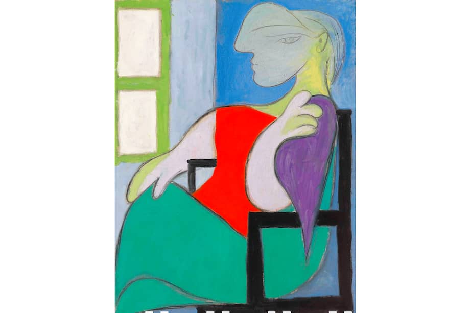 "Mujer sentada cerca de una ventana" forma parte de una serie de retratos de Marie-Thérèse Walter que fue expuesta en la muestra "Picasso, 1932: Love, Fame, Tragedy", que en 2017 y 2018 se vio en el Tate Modern de Londres y en el Museo de Picasso de París.