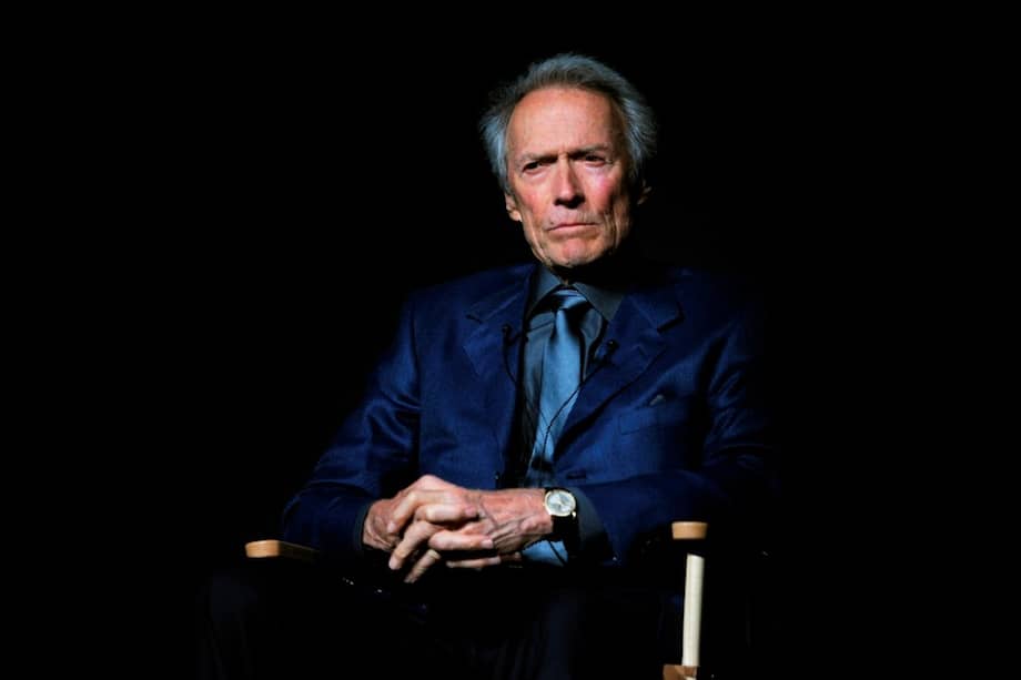 Con un físico de 1,92 y un rostro fotogénico, Clint Eastwood consiguió un contrato con Universal y a partir de ahí jugó magistralmente sus cartas.