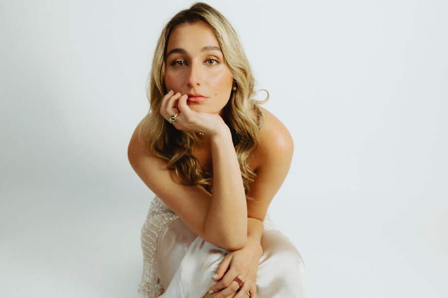 Laura Maré es percibida por muchos como una de las voces más destacadas de la música colombiana actual.