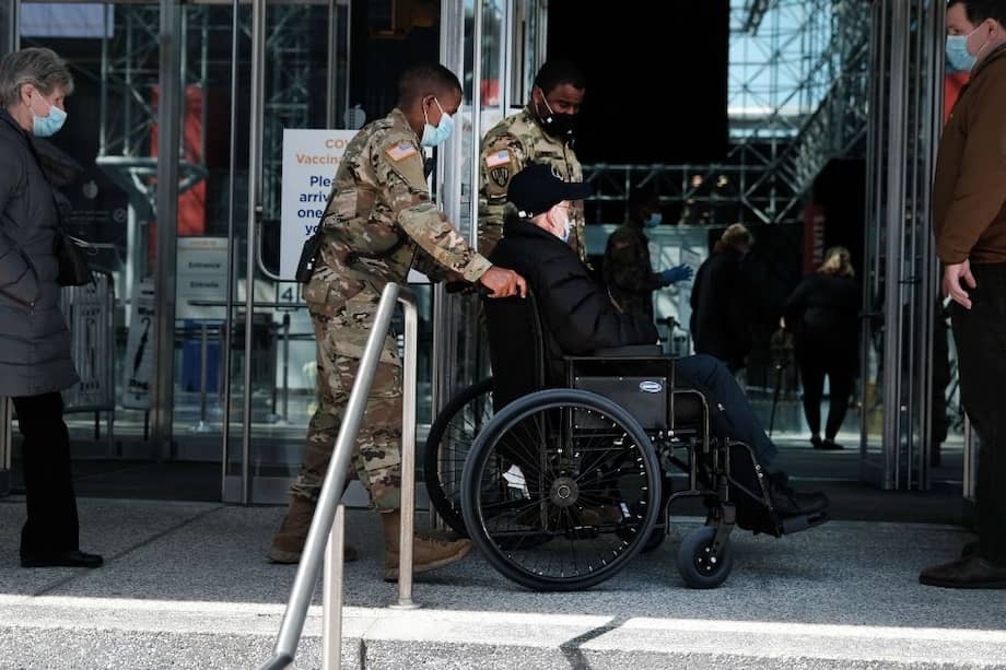 En Estados Unidos, cada estado tiene potestad para gestionar la preferencias de vacunación y el sistema de petición de citas.