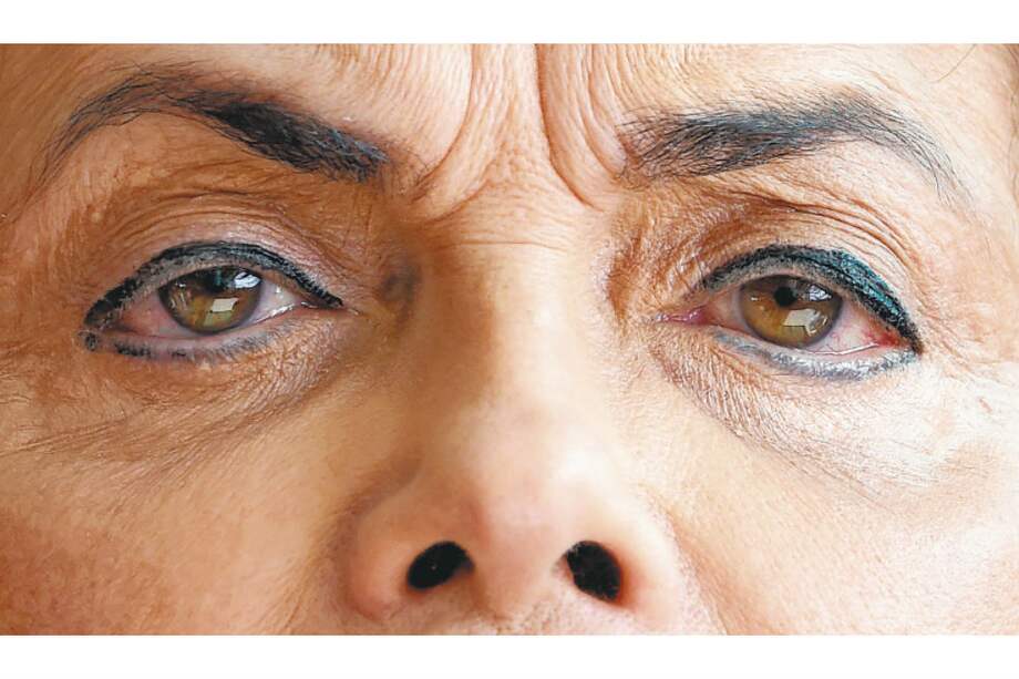 Detalle del rostro de Dilma Rousseff en momentos en que hablaba sobre su destitución en el Palacio de la Alborada en Brasilia. / AFP