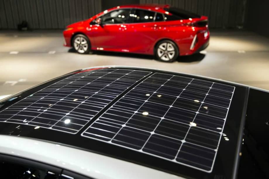 Panasonic cree que el futuro de la energía solar en los techos de los autos. / Bloomberg.