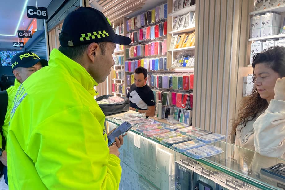 Operativo contra el hurto de celulares en Bogotá.
